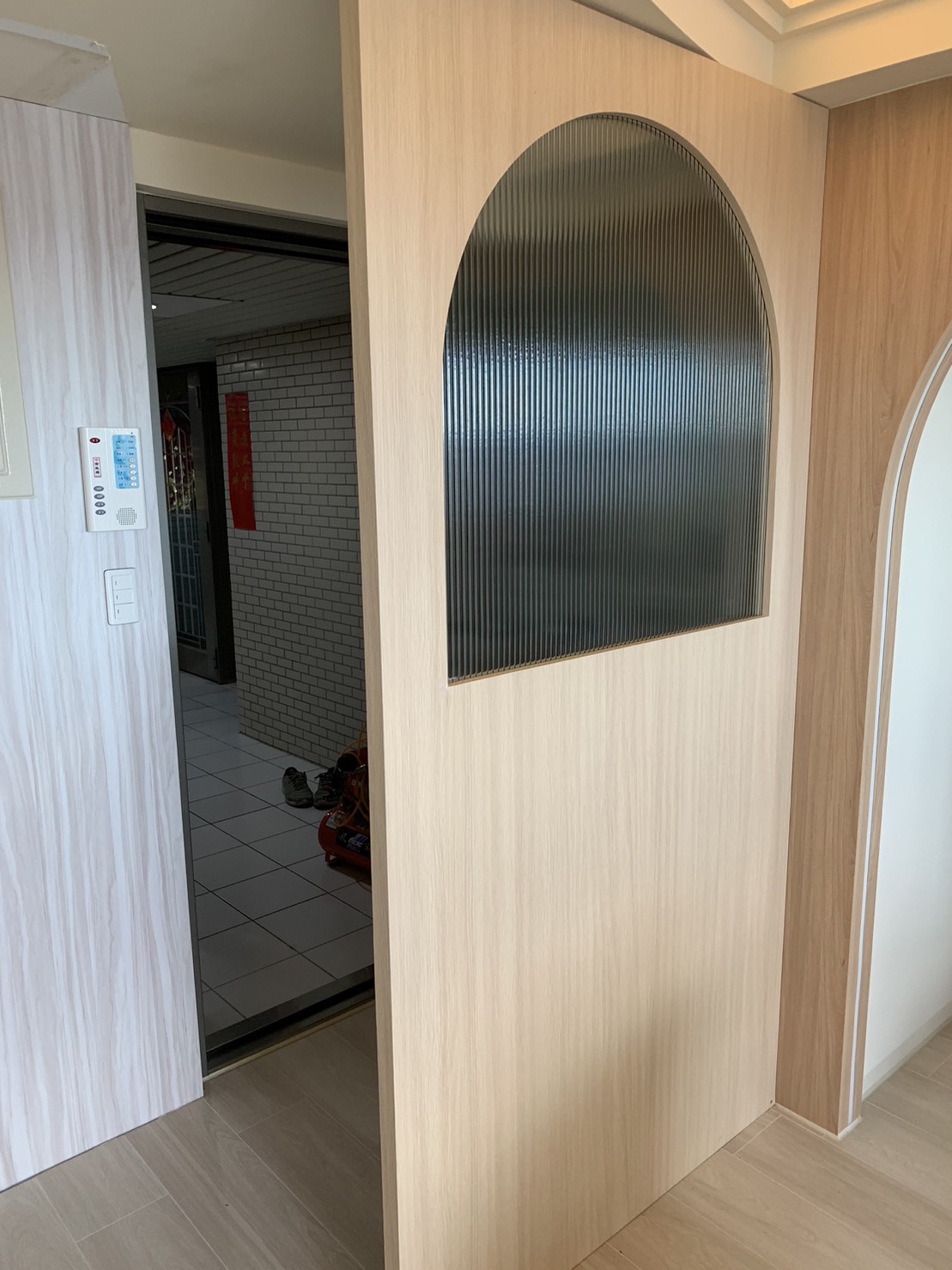 訂製長虹玻璃屏風