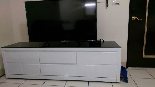 訂製亮烤白電視櫃